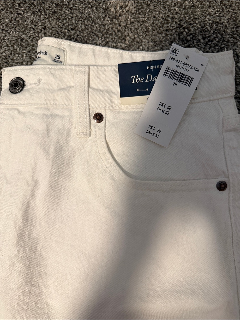 Abercrombie White High-Rise Curve Love Dad Shorts - Picture 2 of 3